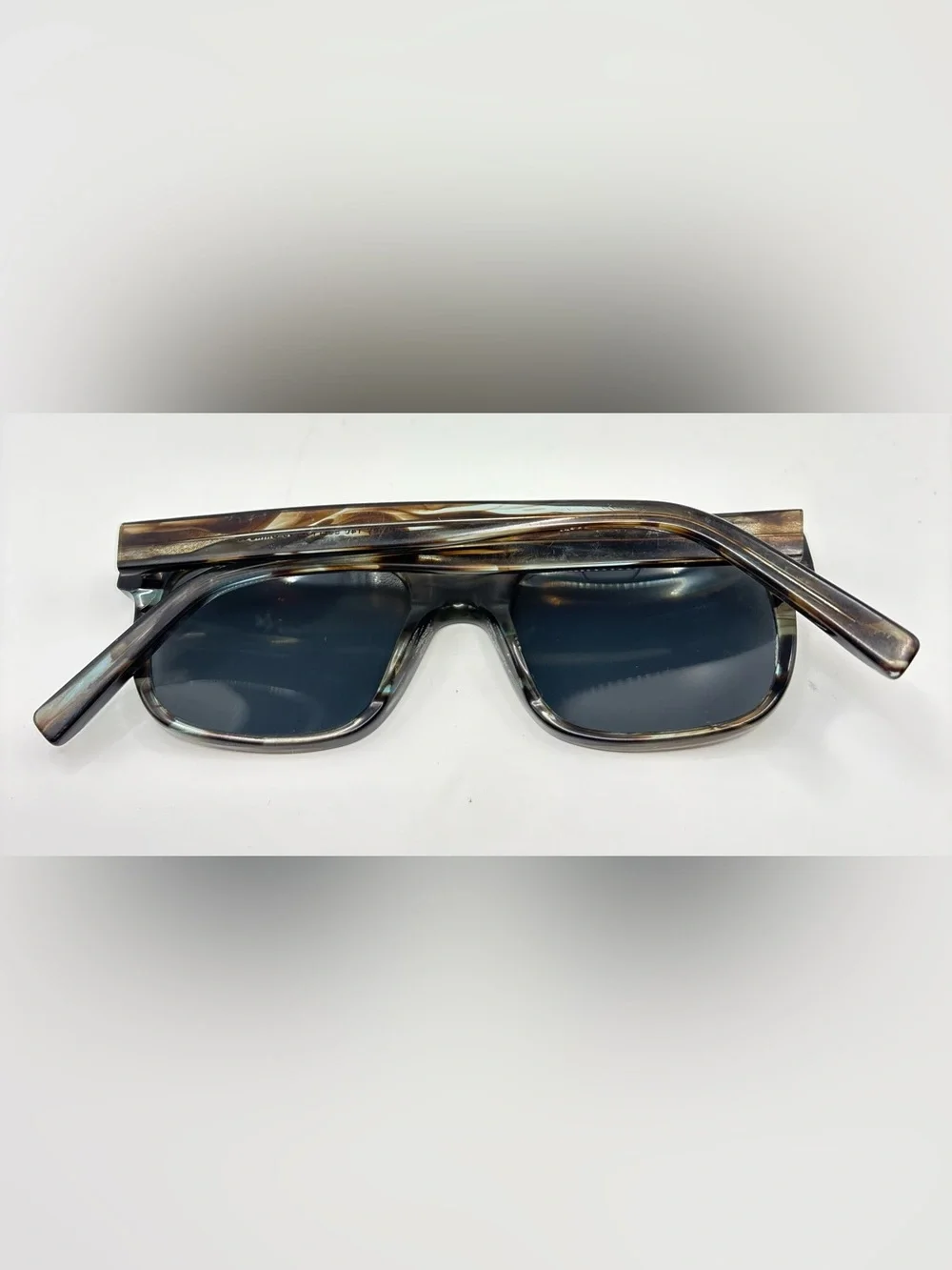 Warby Parker need female